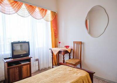 Однокомнатный одноместный номер Эконом в санатории «Вернер» в г. Ессентуки - фотография