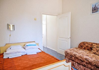 Однокомнатный двухместный номер Стандарт в санатории «Вернер» в г. Ессентуки - фотография