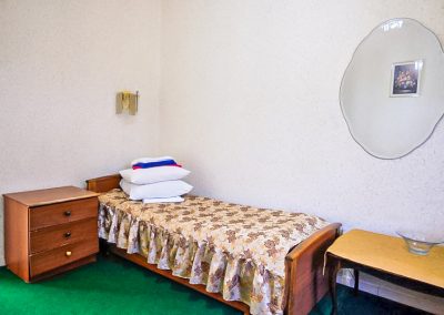 Однокомнатный одноместный номер Стандарт в санатории «Вернер» в г. Ессентуки - фотография