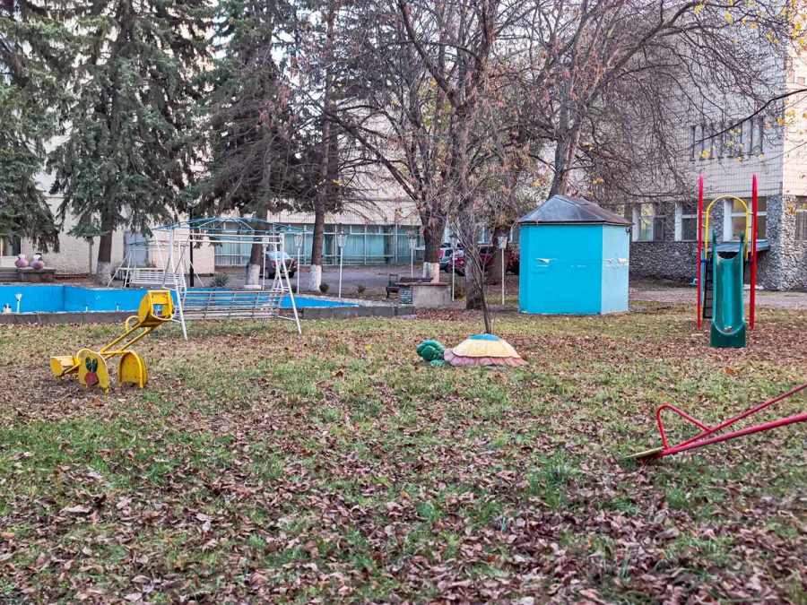 Территория санатория «Вернер» в г. Ессентуки - фотография