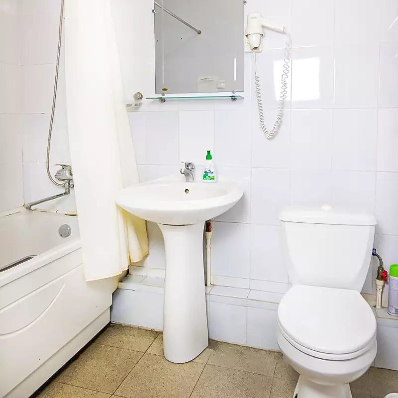 Однокомнатный двухместный номер Эконом в санатории «Вернер» в г. Ессентуки - фотография