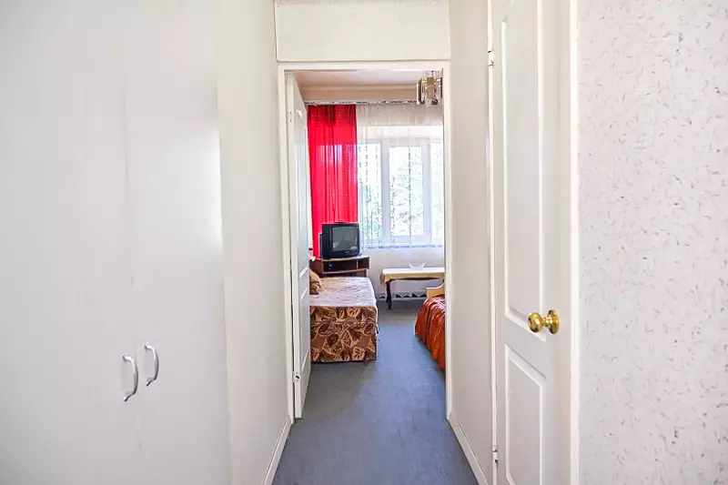 Однокомнатный двухместный номер Стандарт в санатории «Вернер» в г. Ессентуки - фотография